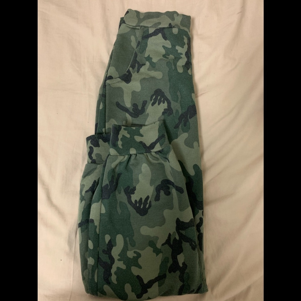 Nastay Gal camo joggers